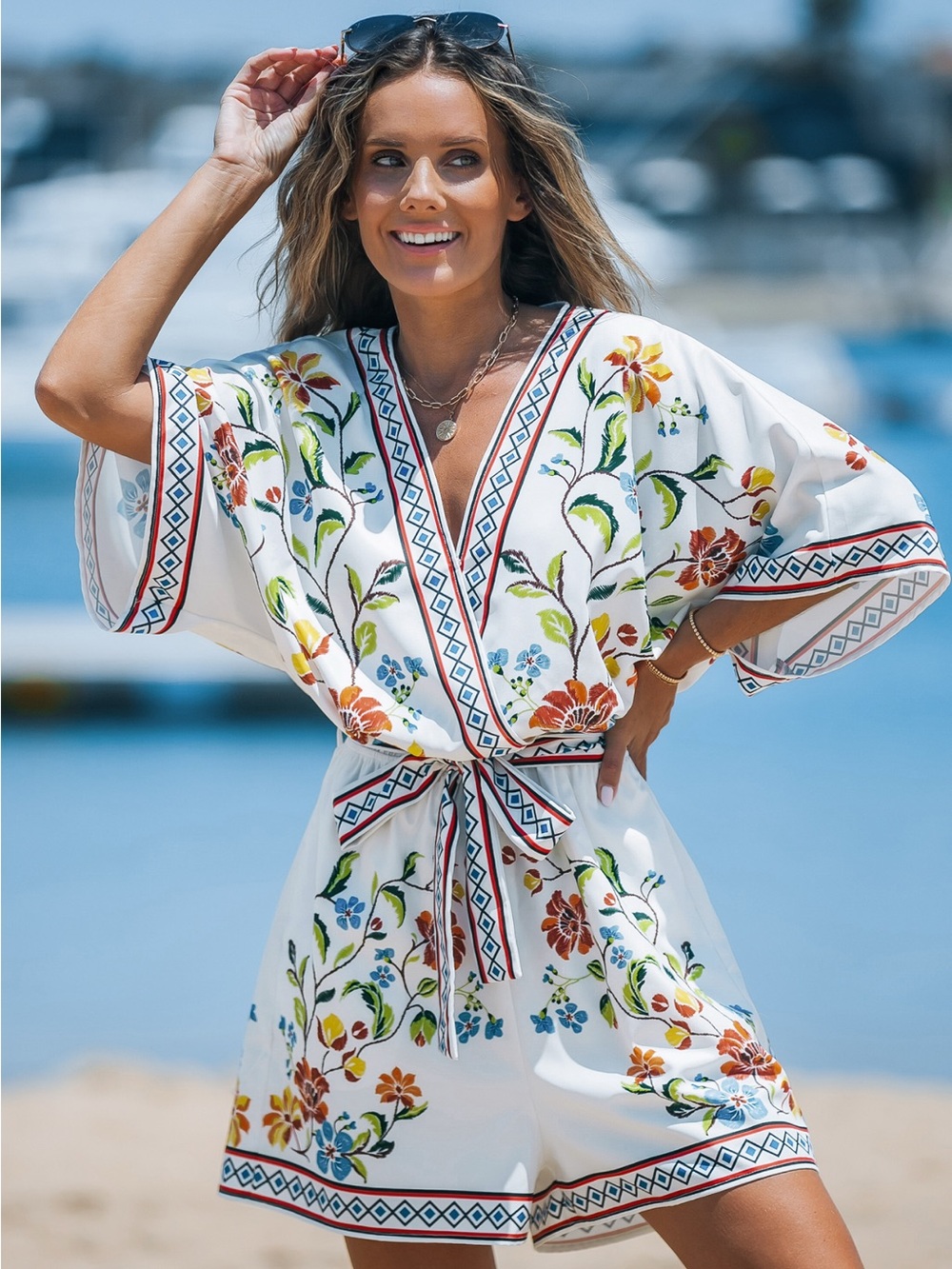 CUPSHE White Floral Romper